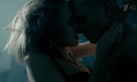 Секс сцена с голой Любовь Аксеновой