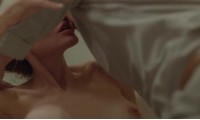 Секс в ванне с Анджелиной Джоли 